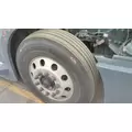 HUB PILOTED - ALUMINUM 22.5 X 8.25 WHEEL thumbnail 1