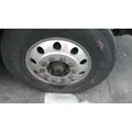 HUB PILOTED - ALUMINUM 22.5 X 8.25 WHEEL thumbnail 1
