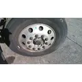 HUB PILOTED - ALUMINUM 22.5 X 8.25 WHEEL thumbnail 1
