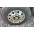 HUB PILOTED - ALUMINUM 22.5 X 8.25 WHEEL thumbnail 1