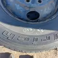 HUB PILOT 11R22.5 Tire and Rim thumbnail 3