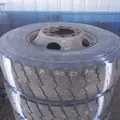 HUB PILOT 11R22.5 Tire and Rim thumbnail 1