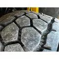 HUB PILOT 22.5 x 14 Tire and Rim thumbnail 2