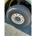HUB PILOT 22.5 x 14 Tire and Rim thumbnail 3