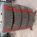 HUB PILOT 3800 Tire and Rim thumbnail 1