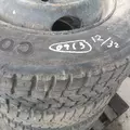 HUB PILOT 8R / 19.5 Tire and Rim thumbnail 2