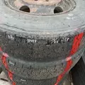 HUB PILOT CE Tire and Rim thumbnail 2