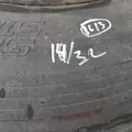 HUB PILOT CE Tire and Rim thumbnail 3