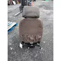 INTERNATIONAL 2574 Seat thumbnail 3