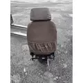 INTERNATIONAL 2574 Seat thumbnail 3