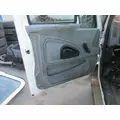 INTERNATIONAL 4200 Cab thumbnail 11