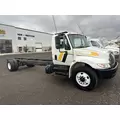 INTERNATIONAL 4300 Cab and Chassis Heavy Trucks thumbnail 2