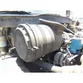 INTERNATIONAL 4300 AIR CLEANER thumbnail 1