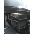 INTERNATIONAL 4300 AIR CLEANER thumbnail 1