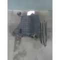 INTERNATIONAL 4300 AIR CLEANER thumbnail 1
