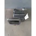 INTERNATIONAL 4300 AIR CLEANER thumbnail 1