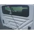 INTERNATIONAL 4300 CAB thumbnail 2