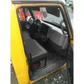 INTERNATIONAL 4300 CAB thumbnail 19