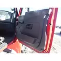 INTERNATIONAL 4300 Cab Clip thumbnail 13