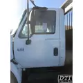 INTERNATIONAL 4300 Cab thumbnail 1