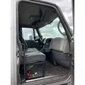 INTERNATIONAL 4300 Cab thumbnail 3