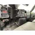 INTERNATIONAL 4300 Cab thumbnail 10
