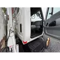 INTERNATIONAL 4300 Cab thumbnail 5