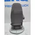 INTERNATIONAL 4300 Seat, Front thumbnail 9