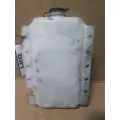 INTERNATIONAL 4300 WINDSHIELD WASHER RESERVOIR thumbnail 3