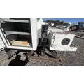 INTERNATIONAL 4400 Box  Bed thumbnail 21