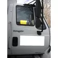 INTERNATIONAL 4400 CAB thumbnail 5