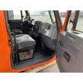 INTERNATIONAL 4400 Cab thumbnail 36