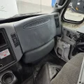 INTERNATIONAL 4400 Cab thumbnail 15