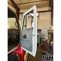 INTERNATIONAL 4400 Cab thumbnail 4