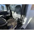 INTERNATIONAL 4400 Cab thumbnail 3