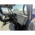 INTERNATIONAL 4400 Cab thumbnail 3