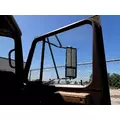 INTERNATIONAL 4600 Cab thumbnail 13