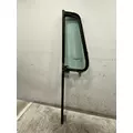 INTERNATIONAL 4600 Glass thumbnail 6