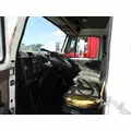 INTERNATIONAL 4700 CAB thumbnail 4