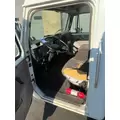 INTERNATIONAL 4700 Cab thumbnail 14