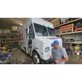 INTERNATIONAL 4700 Mirror (Side View) thumbnail 4