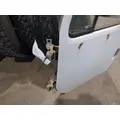 INTERNATIONAL 4900 1990-2002 DOOR ASSEMBLY, FRONT thumbnail 2