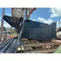INTERNATIONAL 4900 Battery Box thumbnail 3