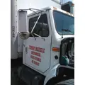 INTERNATIONAL 4900 CAB thumbnail 3