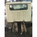 INTERNATIONAL 4900 CAB thumbnail 4
