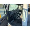 INTERNATIONAL 4900 Cab thumbnail 3