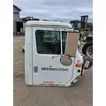 INTERNATIONAL 4900 Cab thumbnail 3