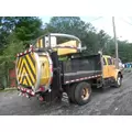 INTERNATIONAL 4900 Complete Vehicle thumbnail 3