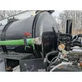 INTERNATIONAL 4900 Complete Vehicle thumbnail 5