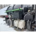 INTERNATIONAL 4900 Complete Vehicle thumbnail 6